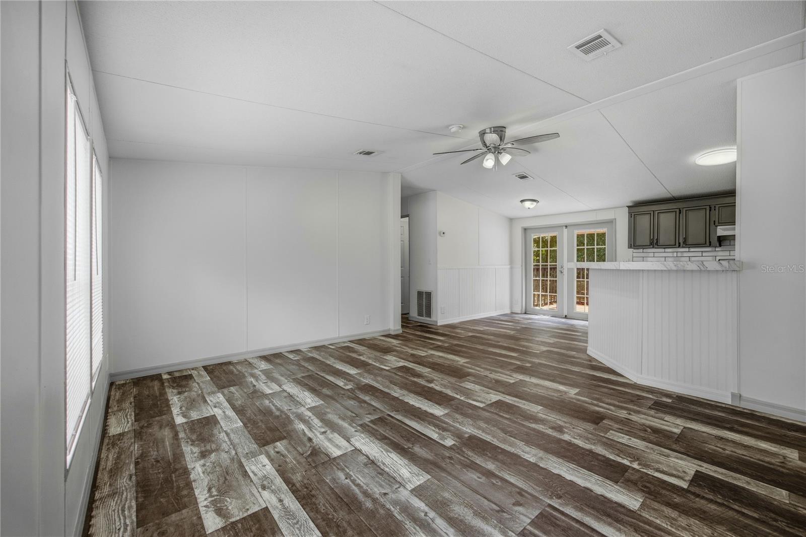 SPANISH TRACE - Residential