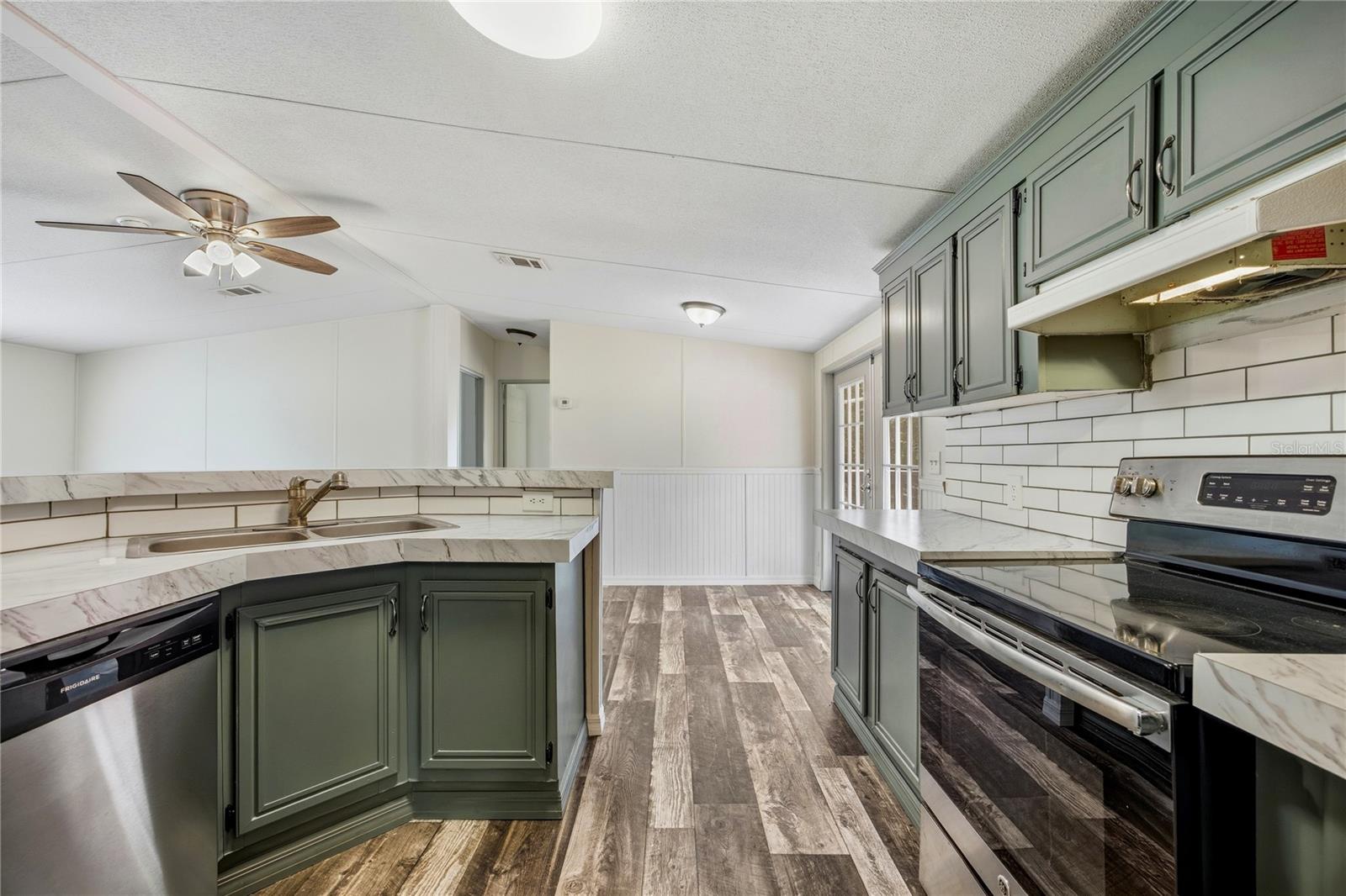 SPANISH TRACE - Residential