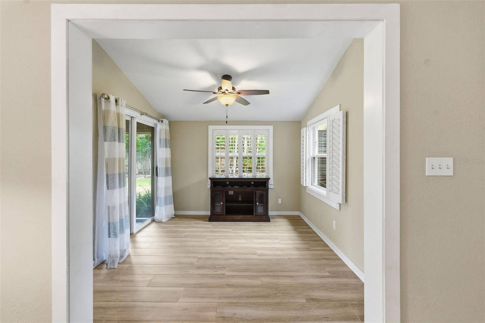 HARBOR VIEW 4 - Residential