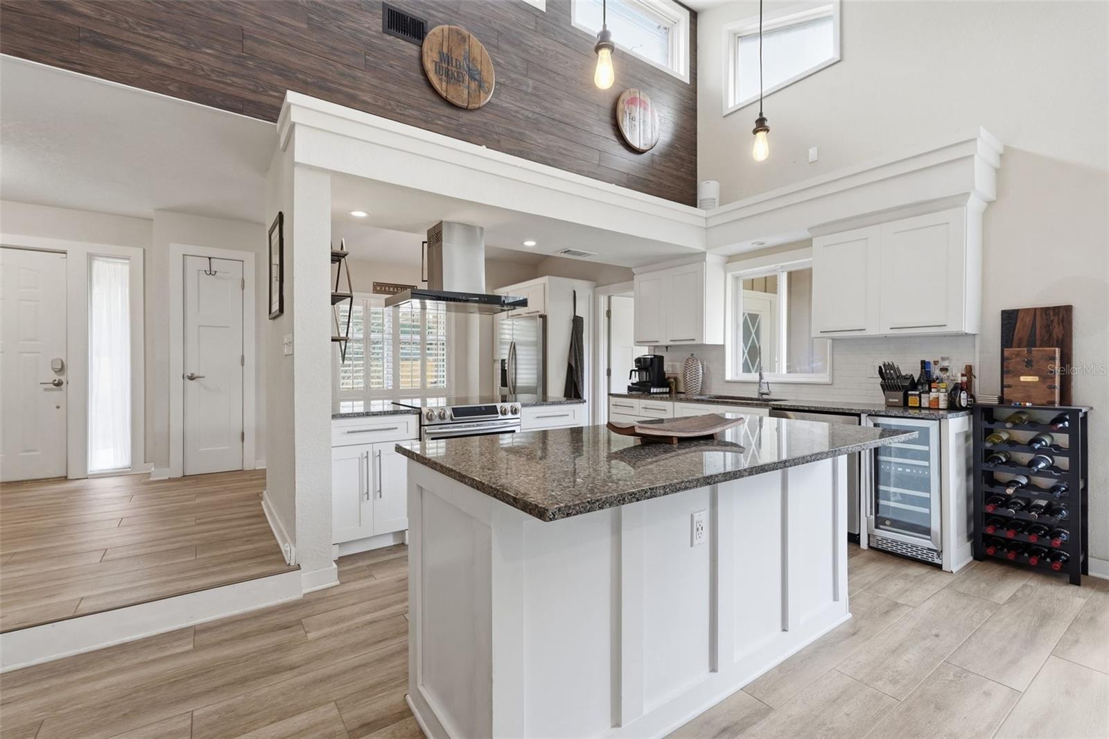 HARBOR VIEW 4 - Residential