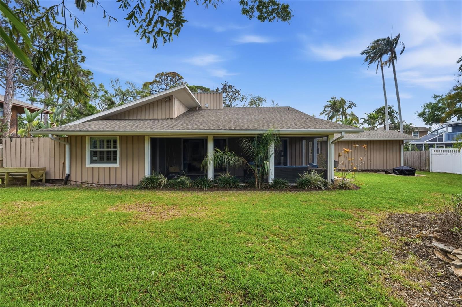 HARBOR VIEW 4 - Residential