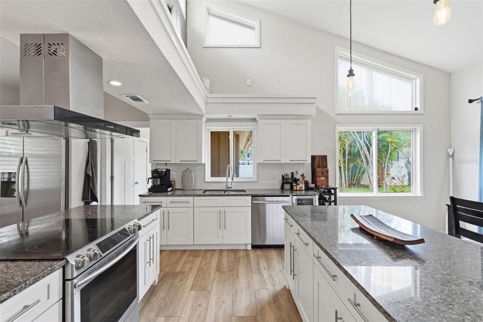 HARBOR VIEW 4 - Residential