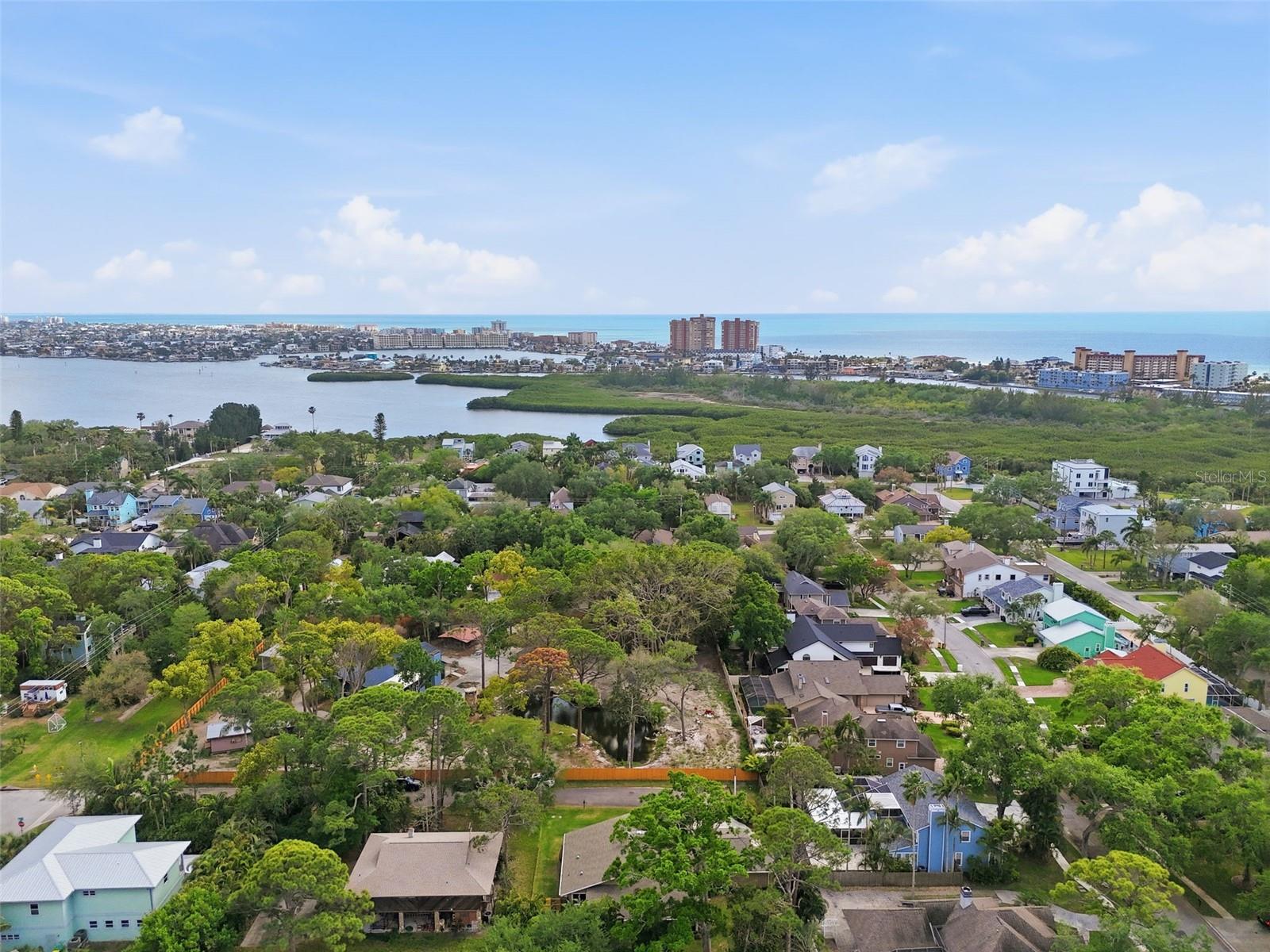 HARBOR VIEW 4 - Residential