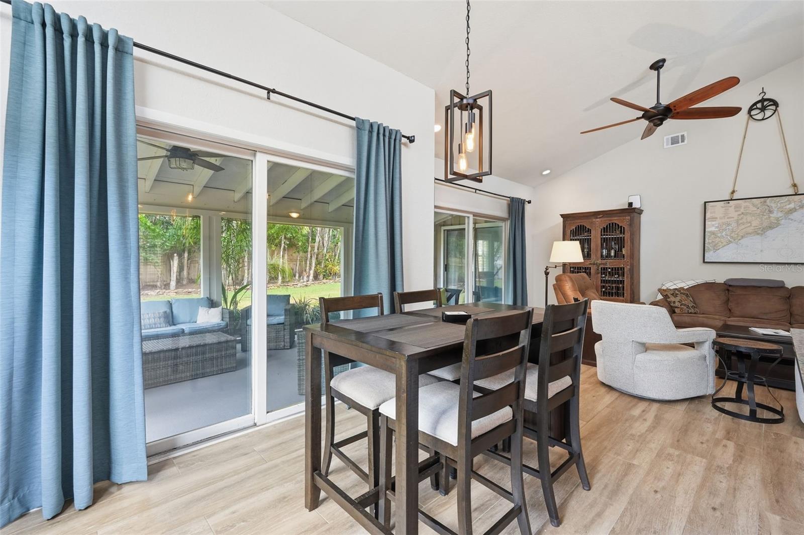 HARBOR VIEW 4 - Residential