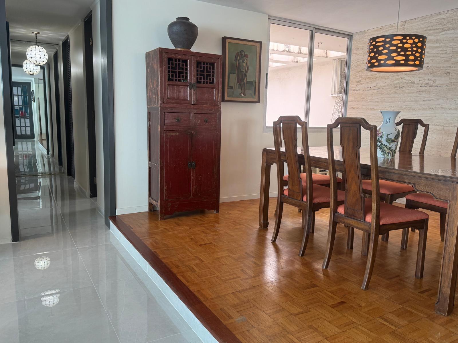 KINGS COURT 76 CONDOMINIUM - Residential Lease