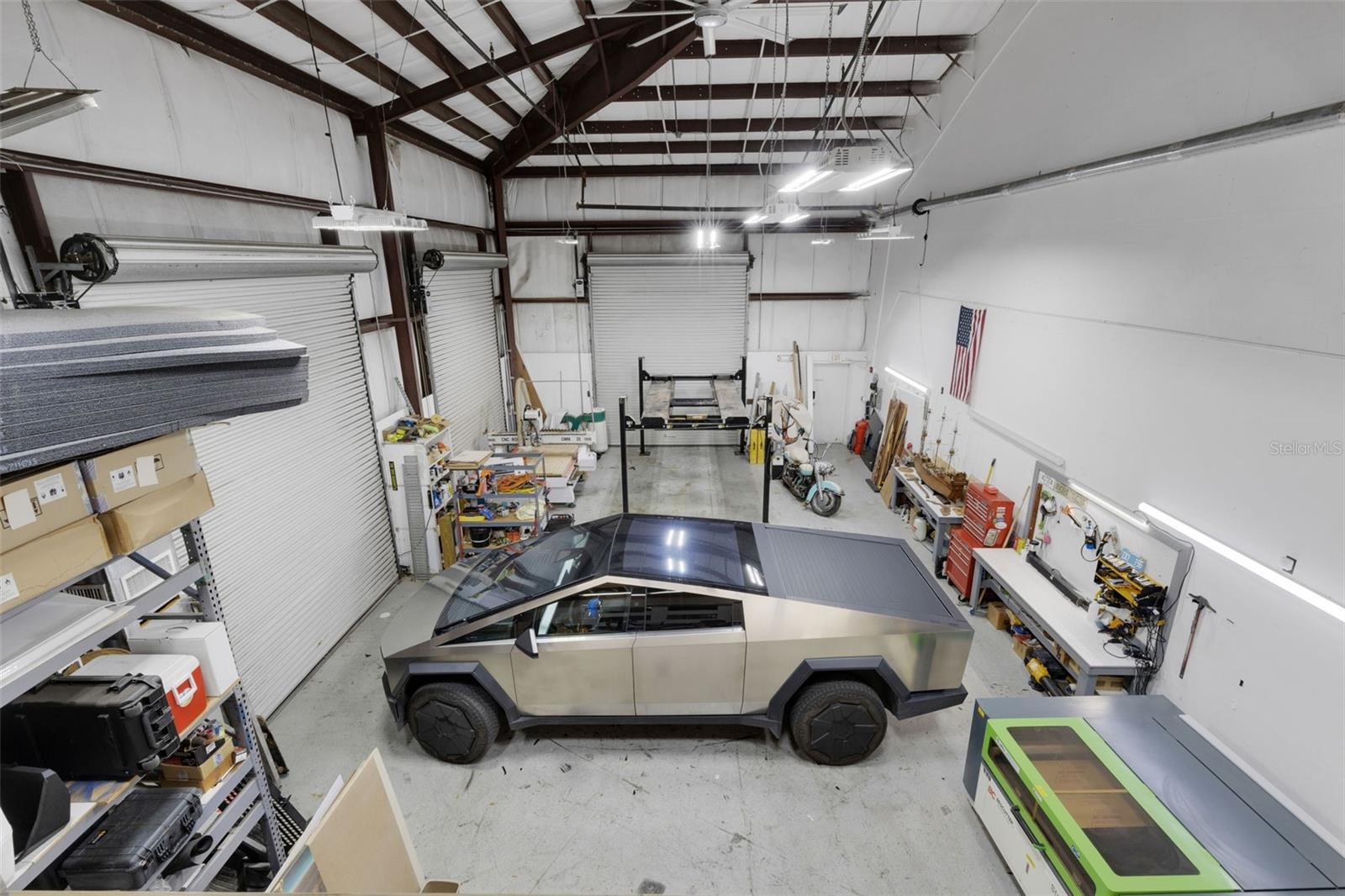 MCINTOSH BUS CENTER - Commercial Sale