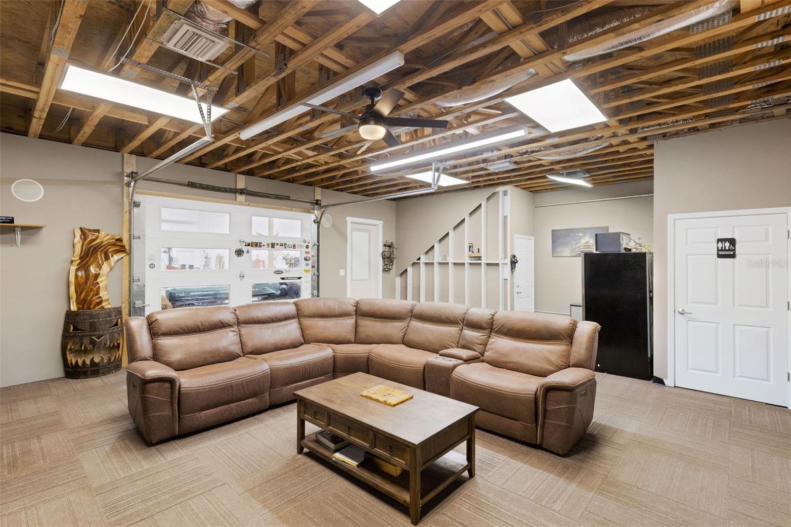 MCINTOSH BUS CENTER - Commercial Sale