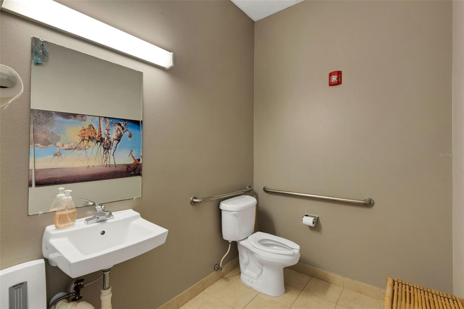 MCINTOSH BUS CENTER - Commercial Sale