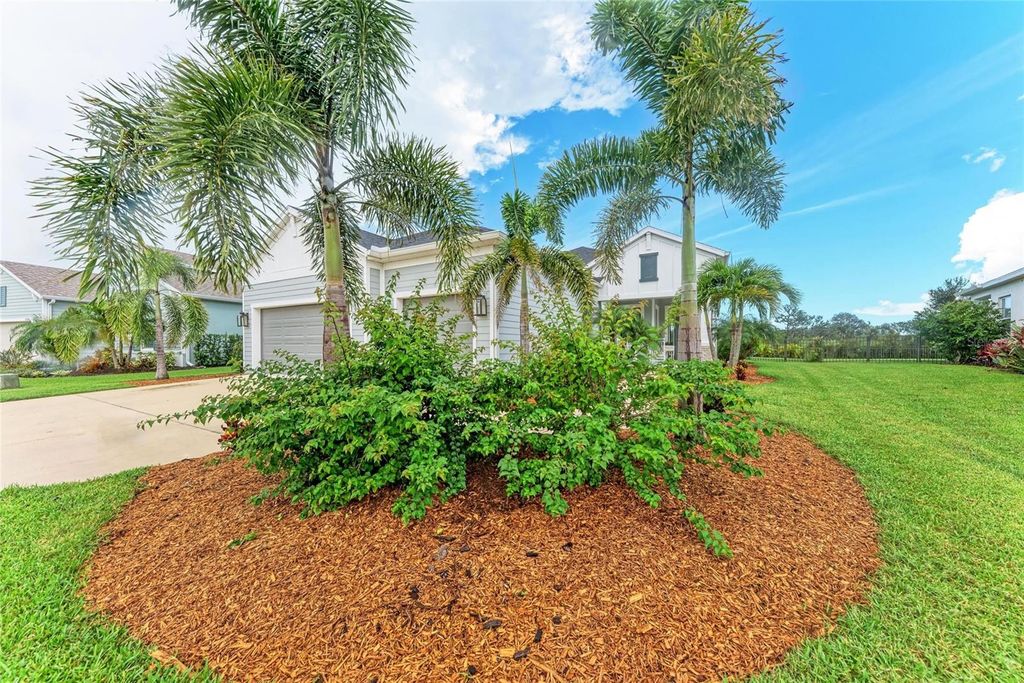 Photo of 13716 Old Creek Court, Parrish, FL 34219 (MLS # A4664350)