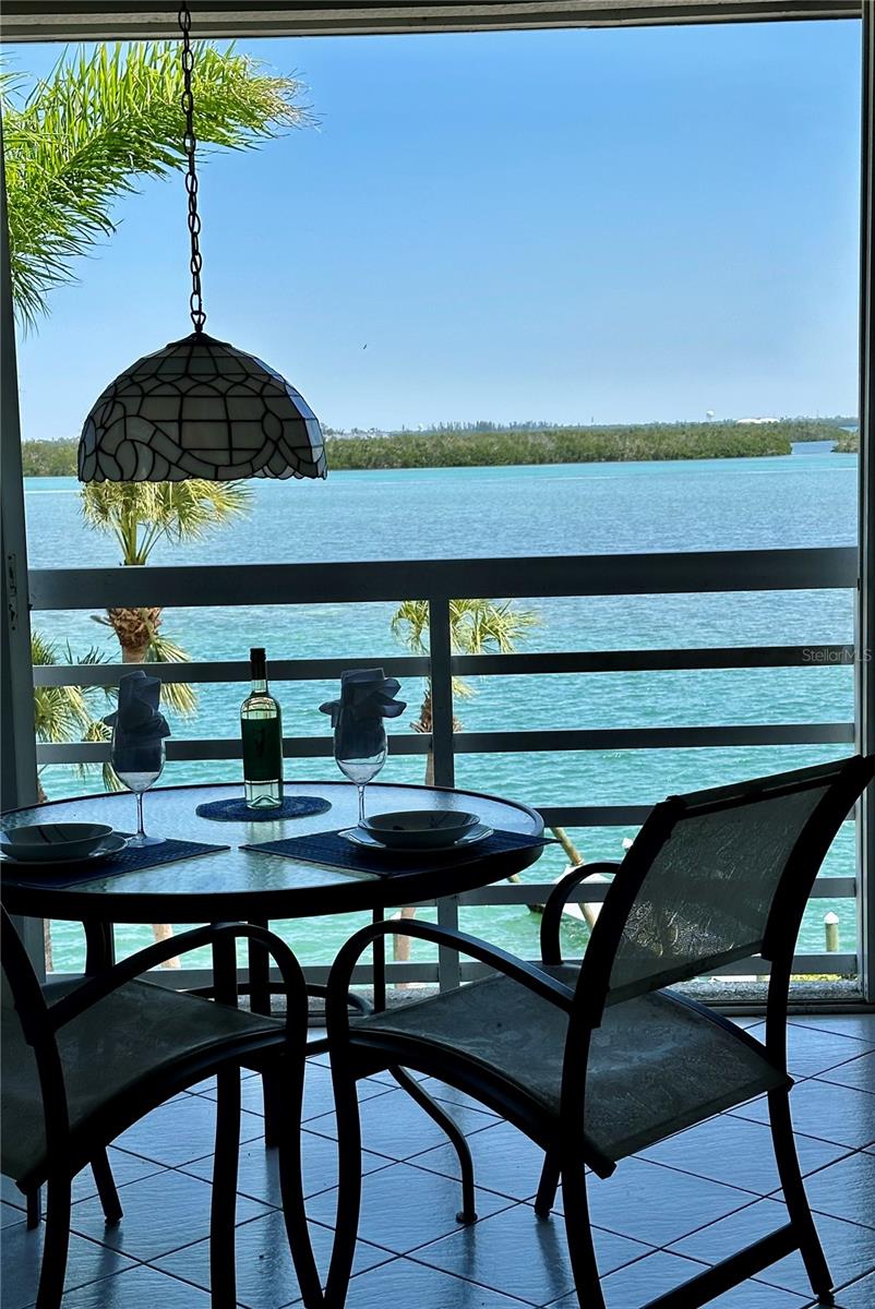 615 DREAM ISLAND PLACE 303