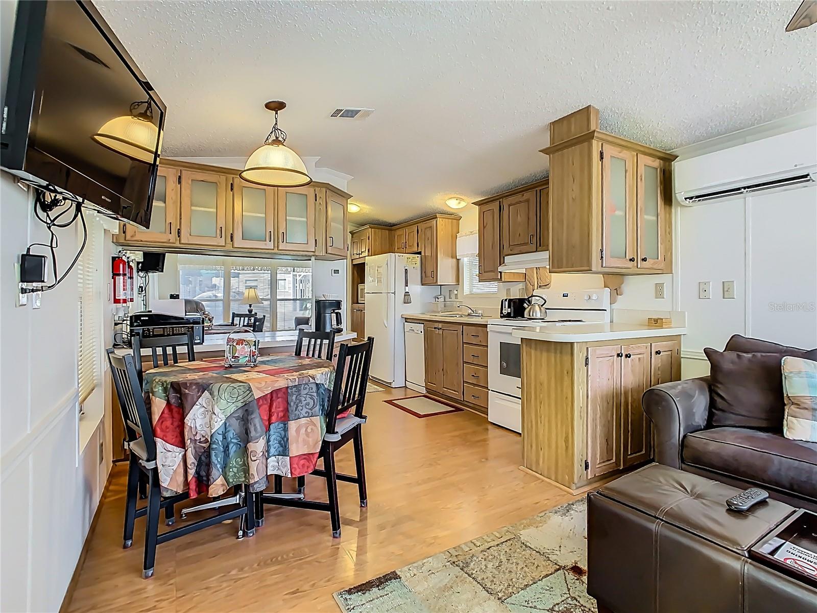 OUTDOOR RESORTS OF AMERICA - Residential