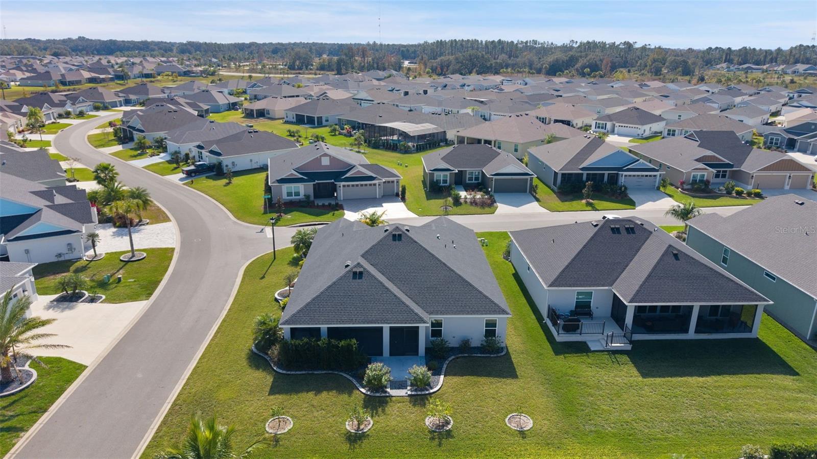 VILLAGES/WEST LAKE UN 66 - Residential