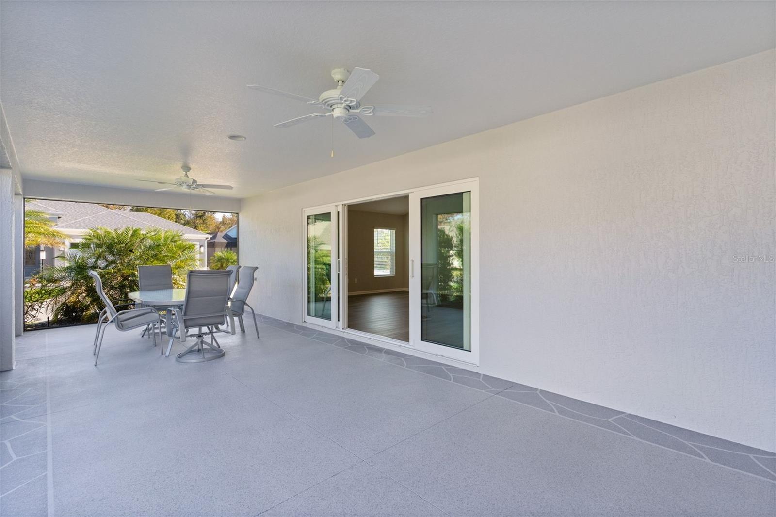 VILLAGES/WEST LAKE UN 66 - Residential