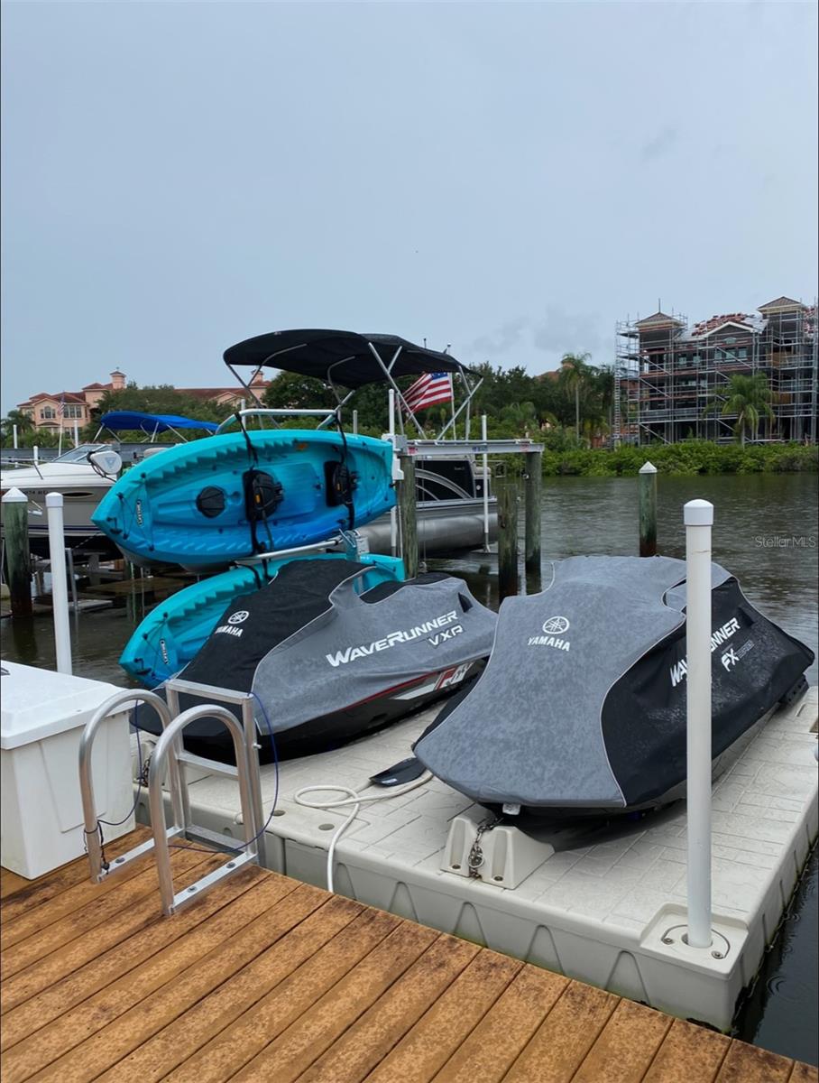 2741 VIA CIPRIANI 29