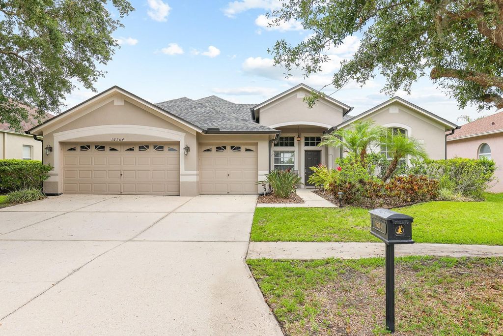 Photo of 16104 Bridgedale Drive, Lithia, FL 33547 (MLS # TB8391275)