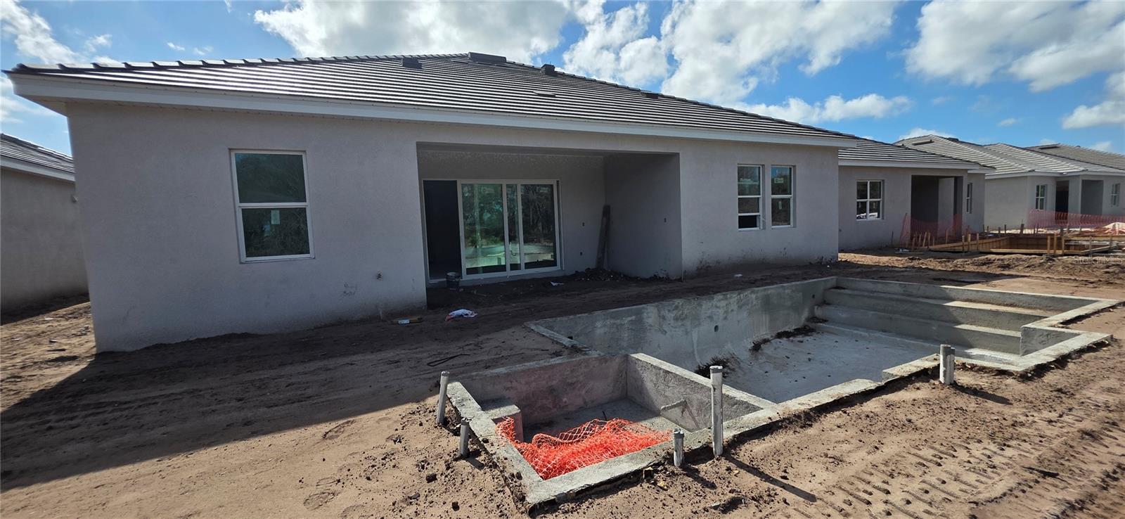 CALUSA NATIONAL - Residential