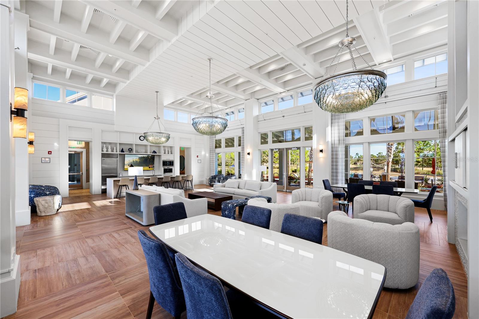 ARBOR GRANDE - Residential