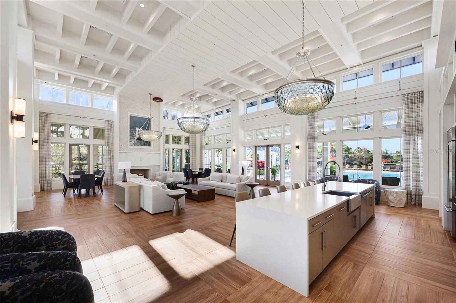 ARBOR GRANDE - Residential