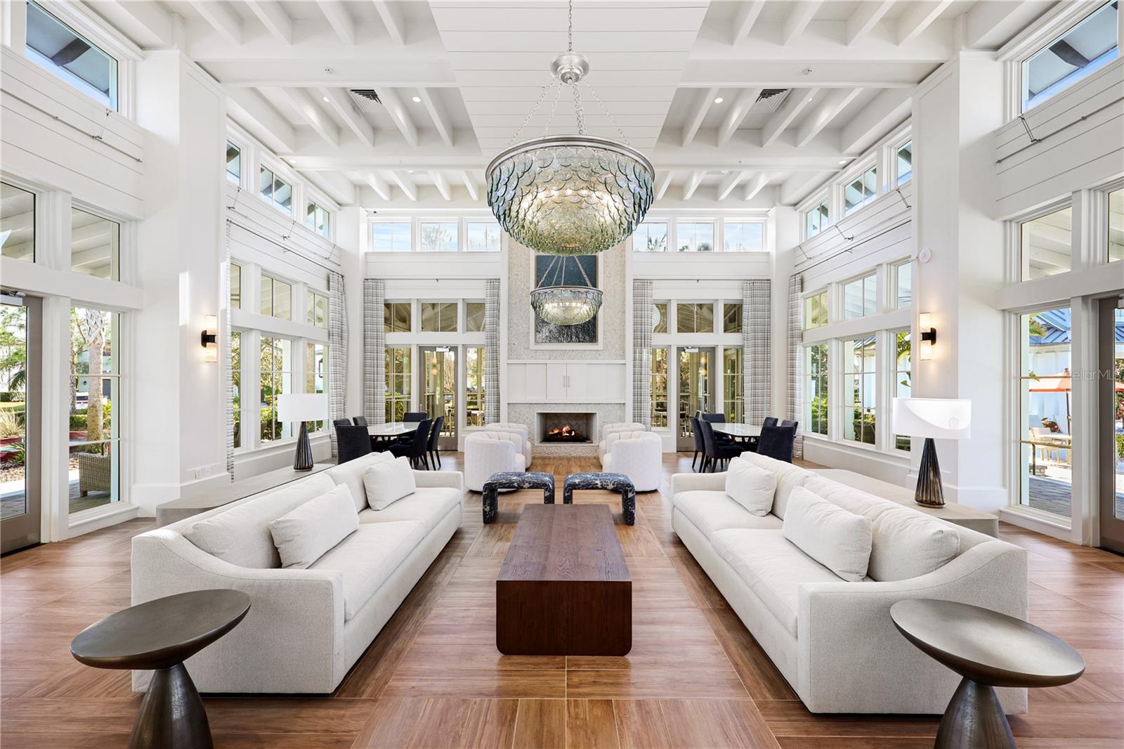 ARBOR GRANDE - Residential