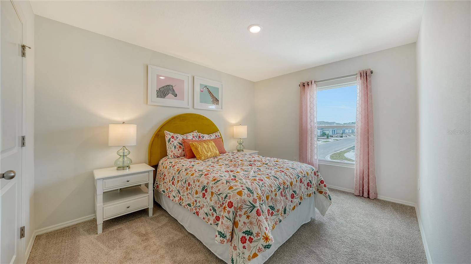 BROADLEAF - Residential