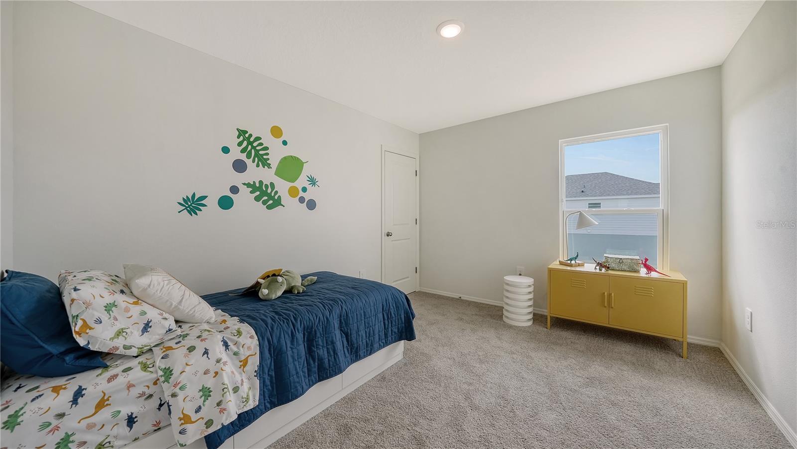 BROADLEAF - Residential