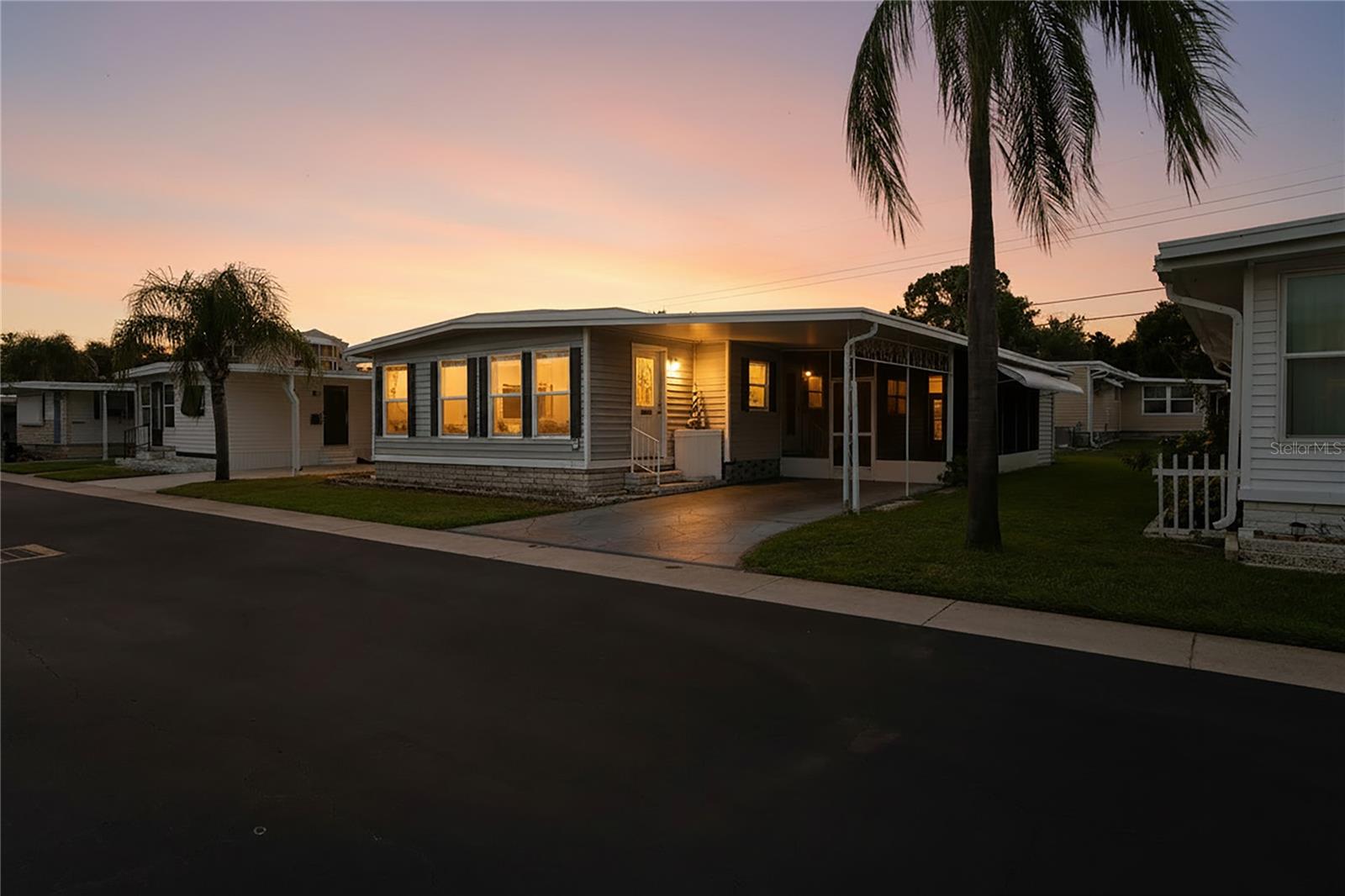 2000 E BAY DRIVE 25