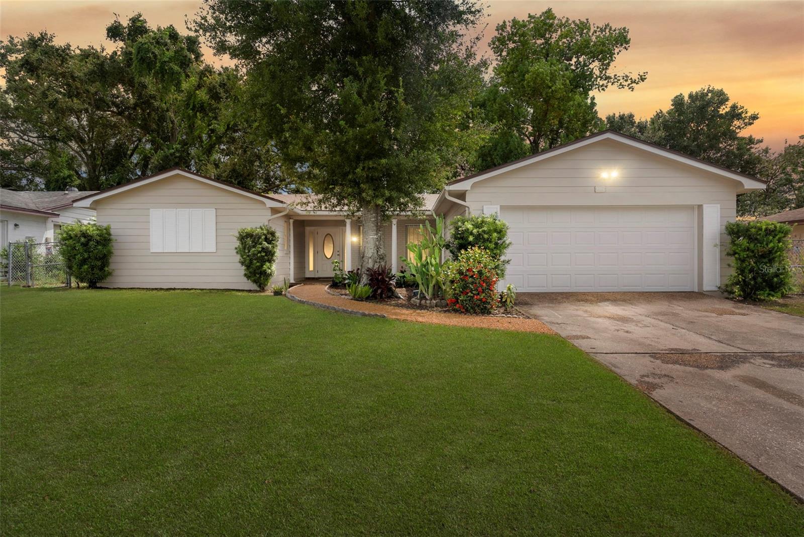 This charming one-story ranch offers a perfect blend of comfort and convenience. Boasting approximately 2,001 sq ft of living space, this home features 4 bedrooms and 2 full bathrooms, making it ideal for families, entertainers, or those craving extra space. Sitting on nearly a quarter acre of land, there's plenty of room for outdoor fun or future expansions—whether it's a lush garden, a cozy patio, or weekend play, the possibilities are endless.
Key Highlights:
Space for Growing Families — 4 bedrooms + 2 baths = room to thrive
Sturdy & Reliable Construction — block construction, central systems, solid roof
Spacious Lot — large yard invites endless outdoor potential
Recent Upgrades:
Roof (2021), A/C (2024), Hot Water Heater (2021)
New cabinetry (2025) & hurricane-grade garage door (2025)
New walkway installed (2025) & fresh exterior paint (2025)
Exterior hurricane-impact doors (2020)
Home weatherized for energy efficiency (2024)
Updated plumbing fixtures & toilets throughout (2024)