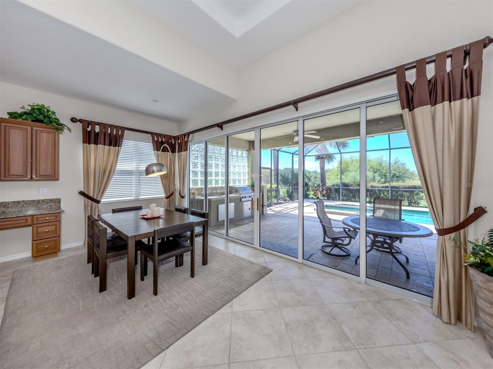 VENETIAN GOLF & RIVER CLUB PHA - Residential
