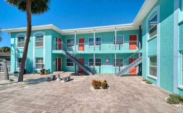 555 69TH AVE APT 1, ST PETE BEACH, FL 33706 - Image c65a6b19184d4ff7399f2d5d17bcedf6/2424740205