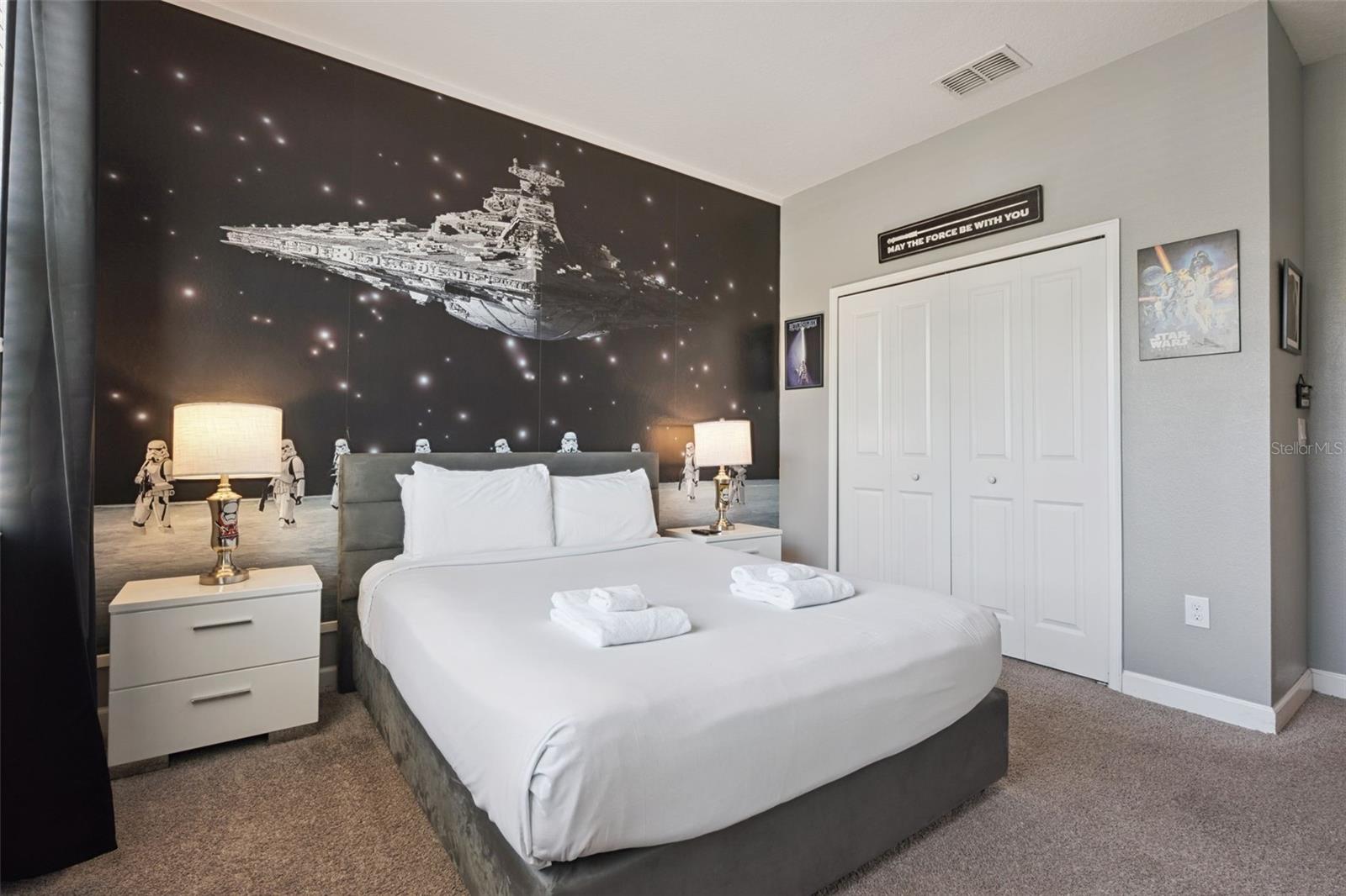 STOREY LAKE - Residential