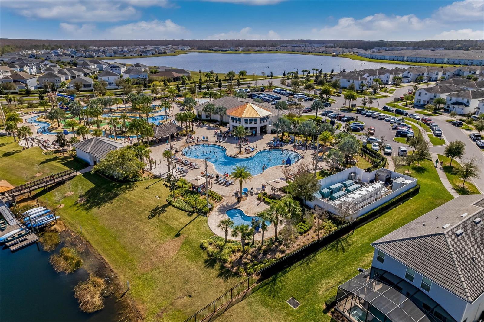 STOREY LAKE - Residential