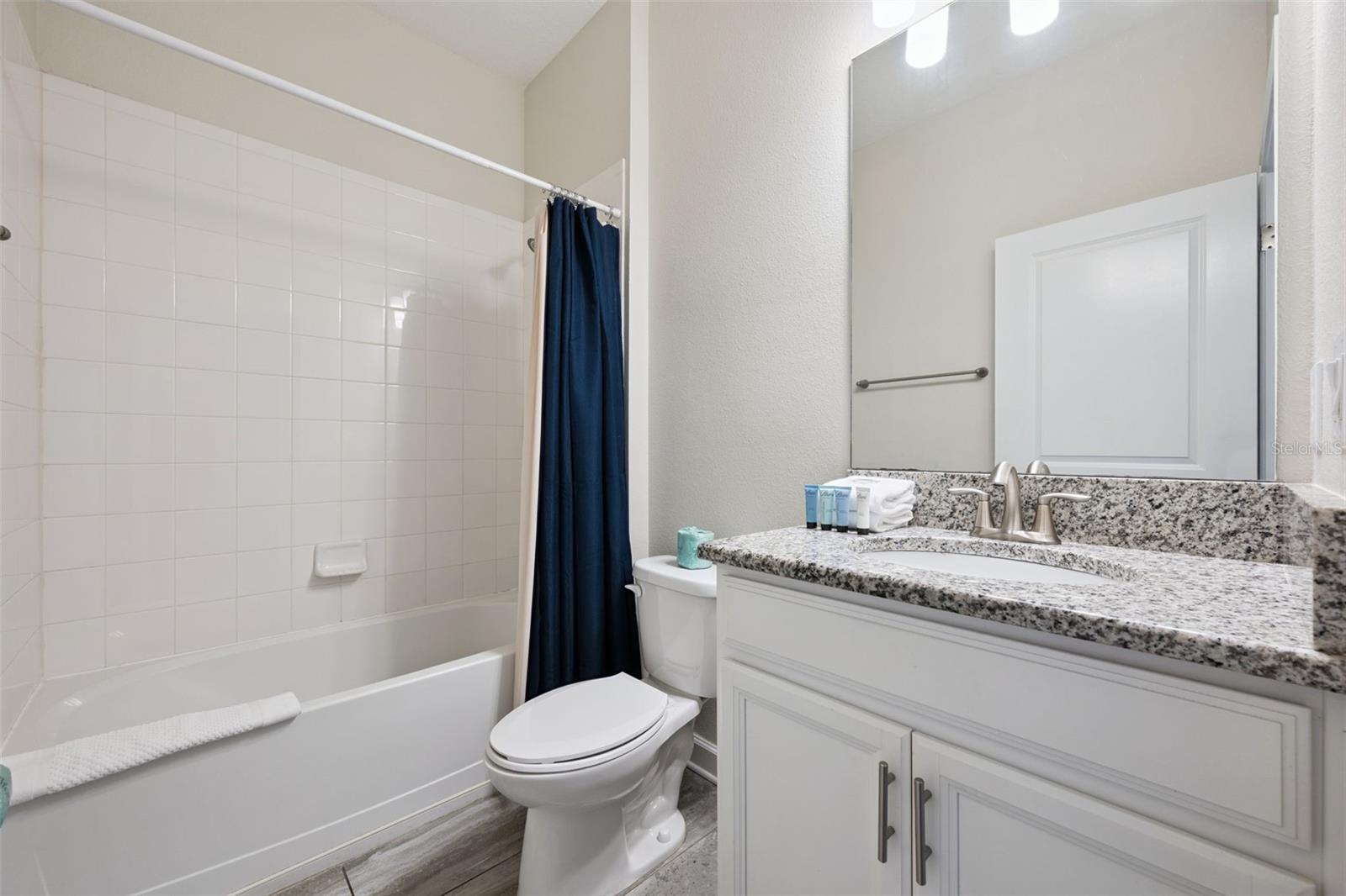 STOREY LAKE - Residential