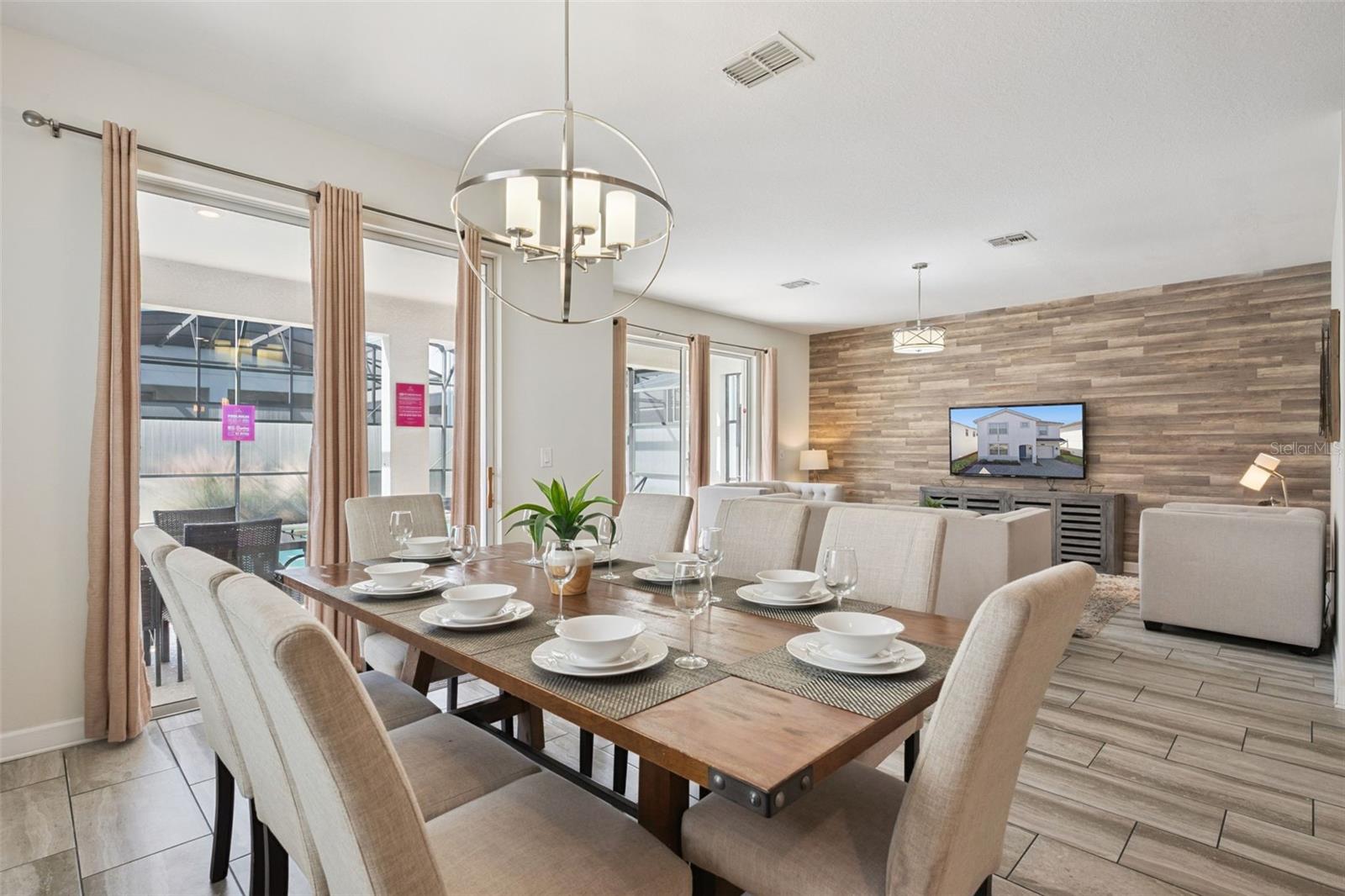 STOREY LAKE - Residential