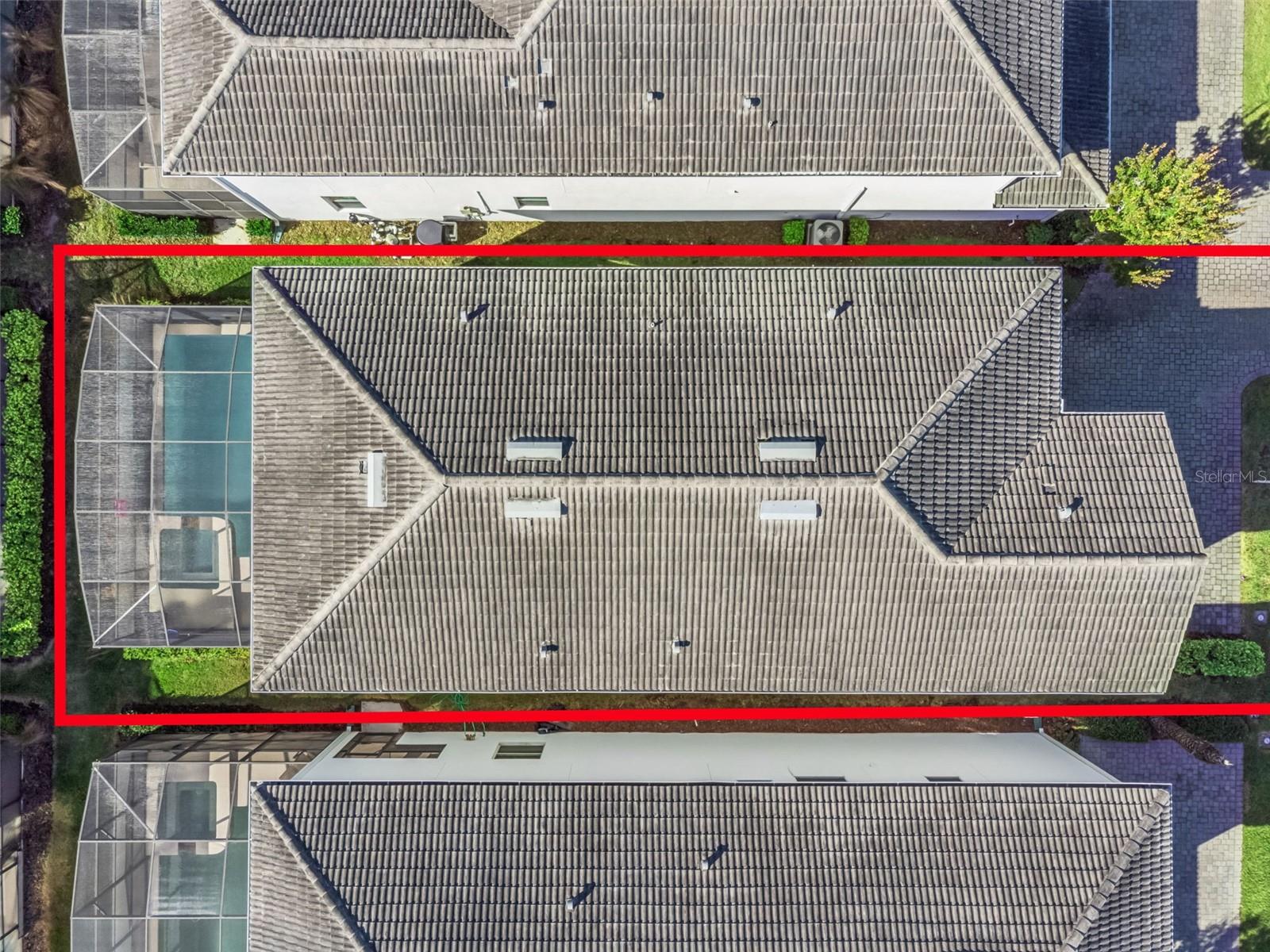 STOREY LAKE - Residential