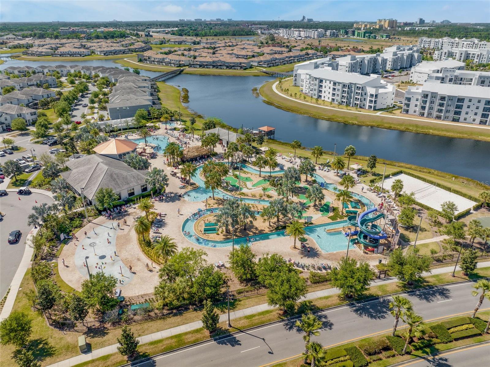 STOREY LAKE - Residential