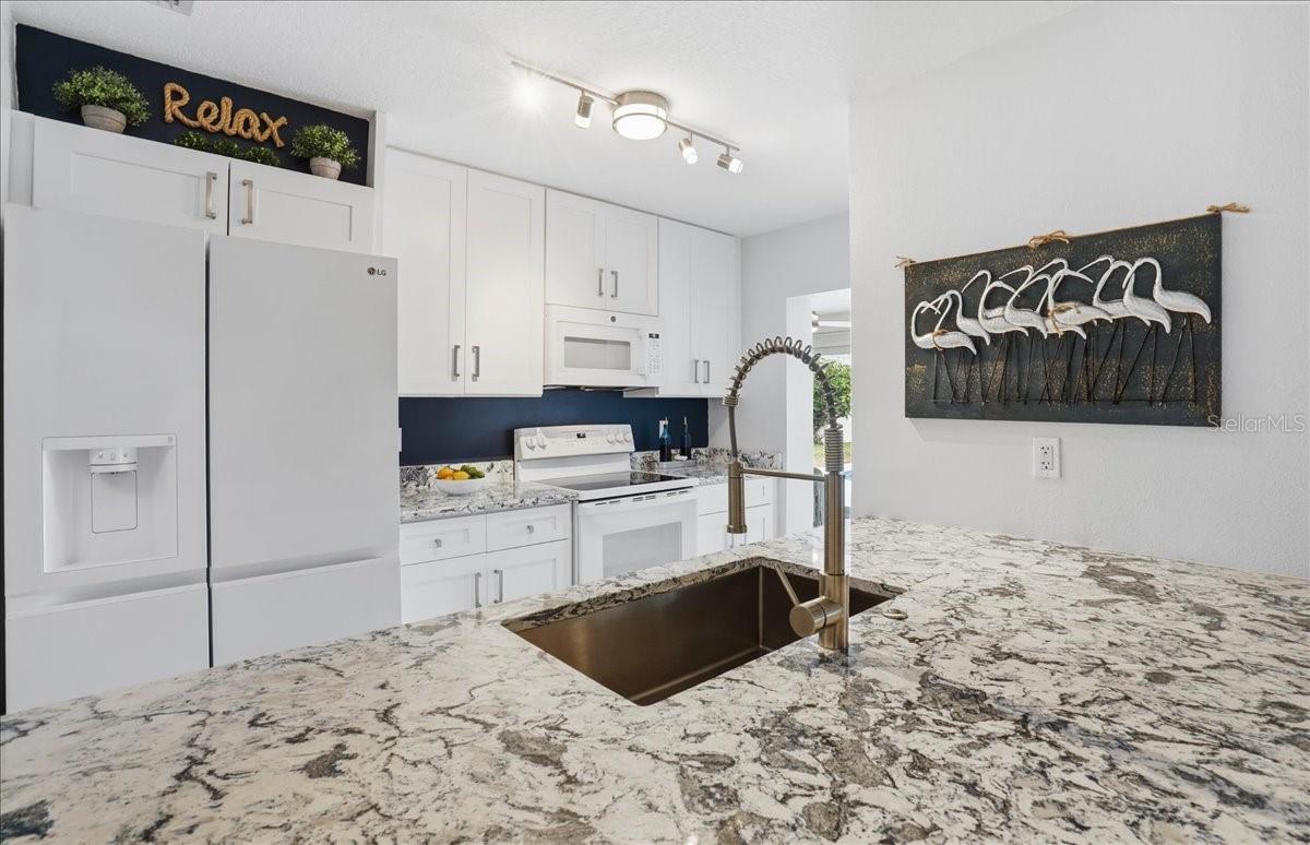 GULF GATE EAST - Residential