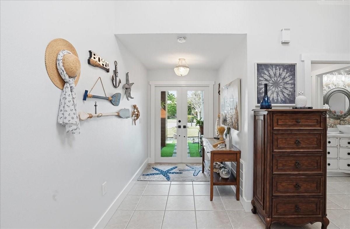 GULF GATE EAST - Residential