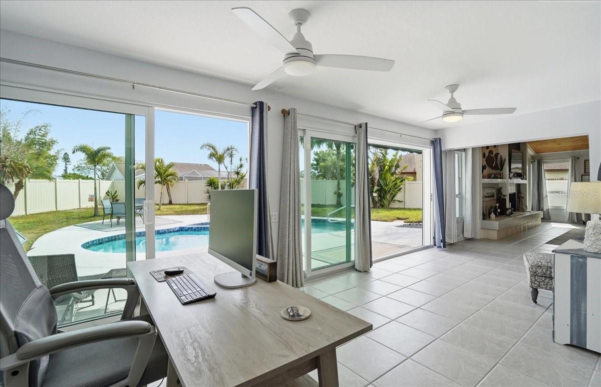 GULF GATE EAST - Residential