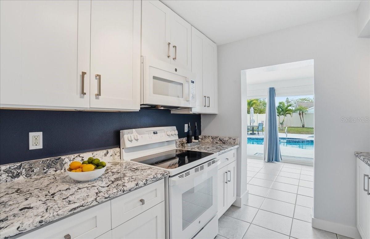 GULF GATE EAST - Residential