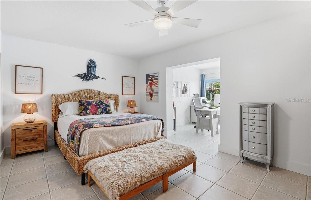 GULF GATE EAST - Residential