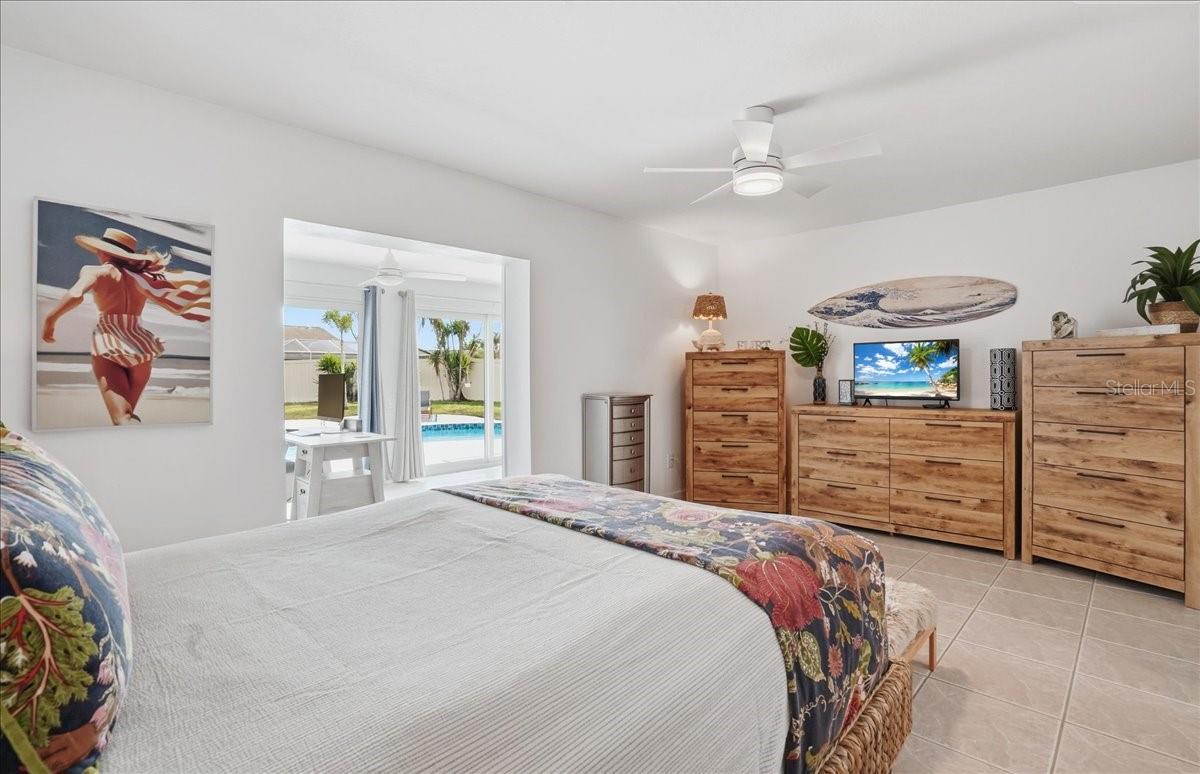 GULF GATE EAST - Residential