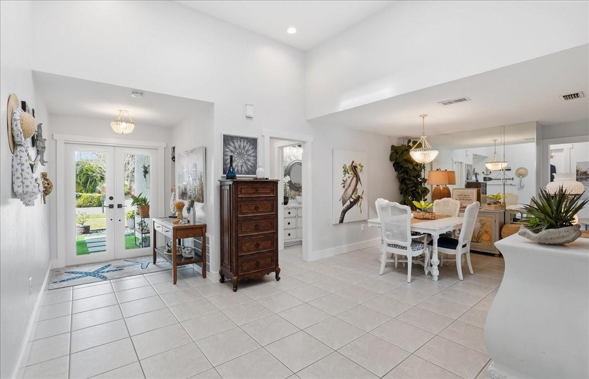 GULF GATE EAST - Residential