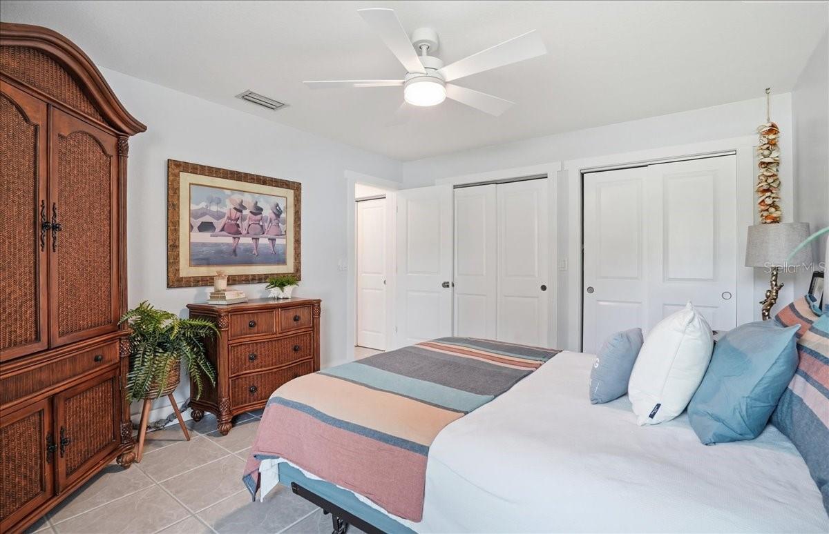 GULF GATE EAST - Residential