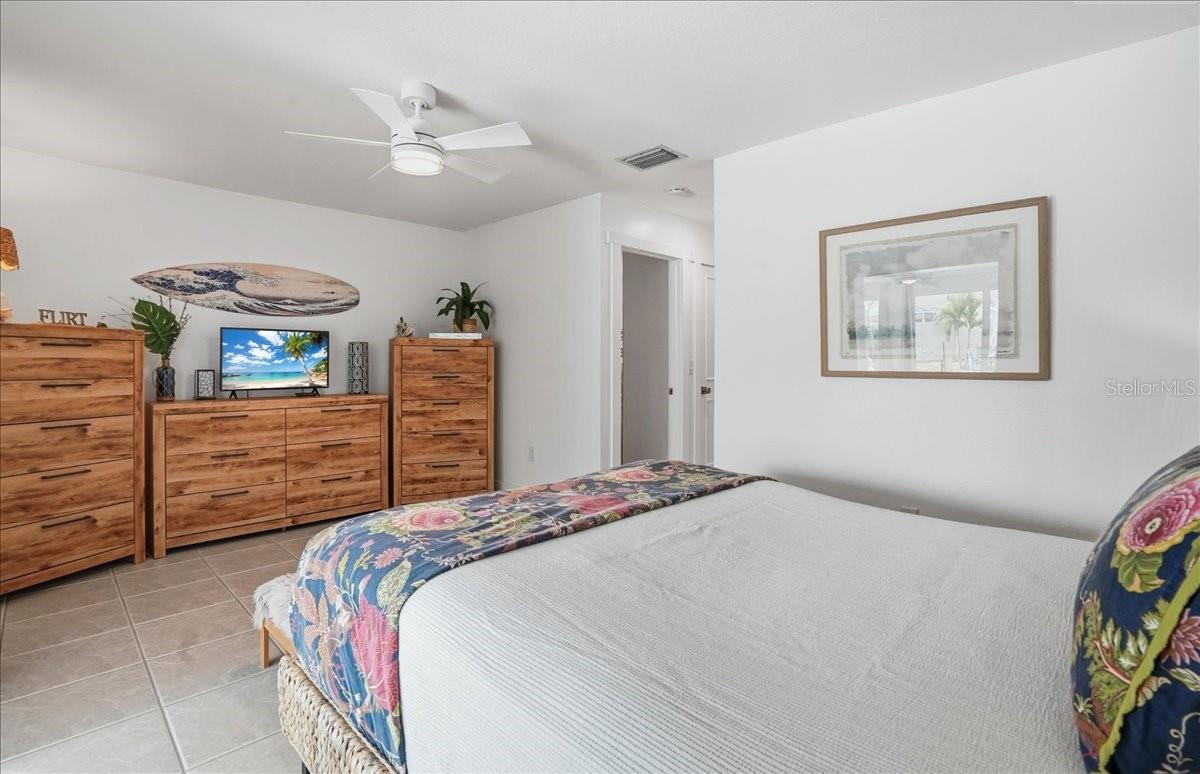 GULF GATE EAST - Residential