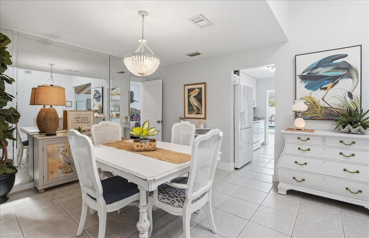 GULF GATE EAST - Residential