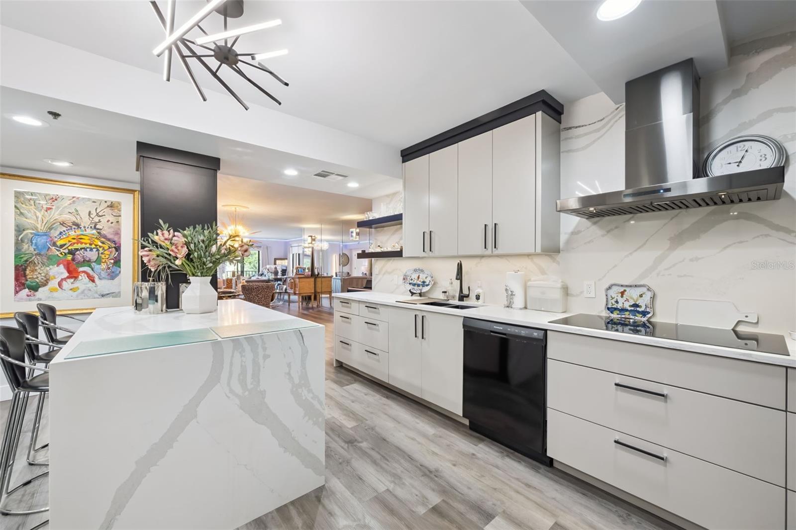 BAY VIEW RESERVE CONDO - Residential