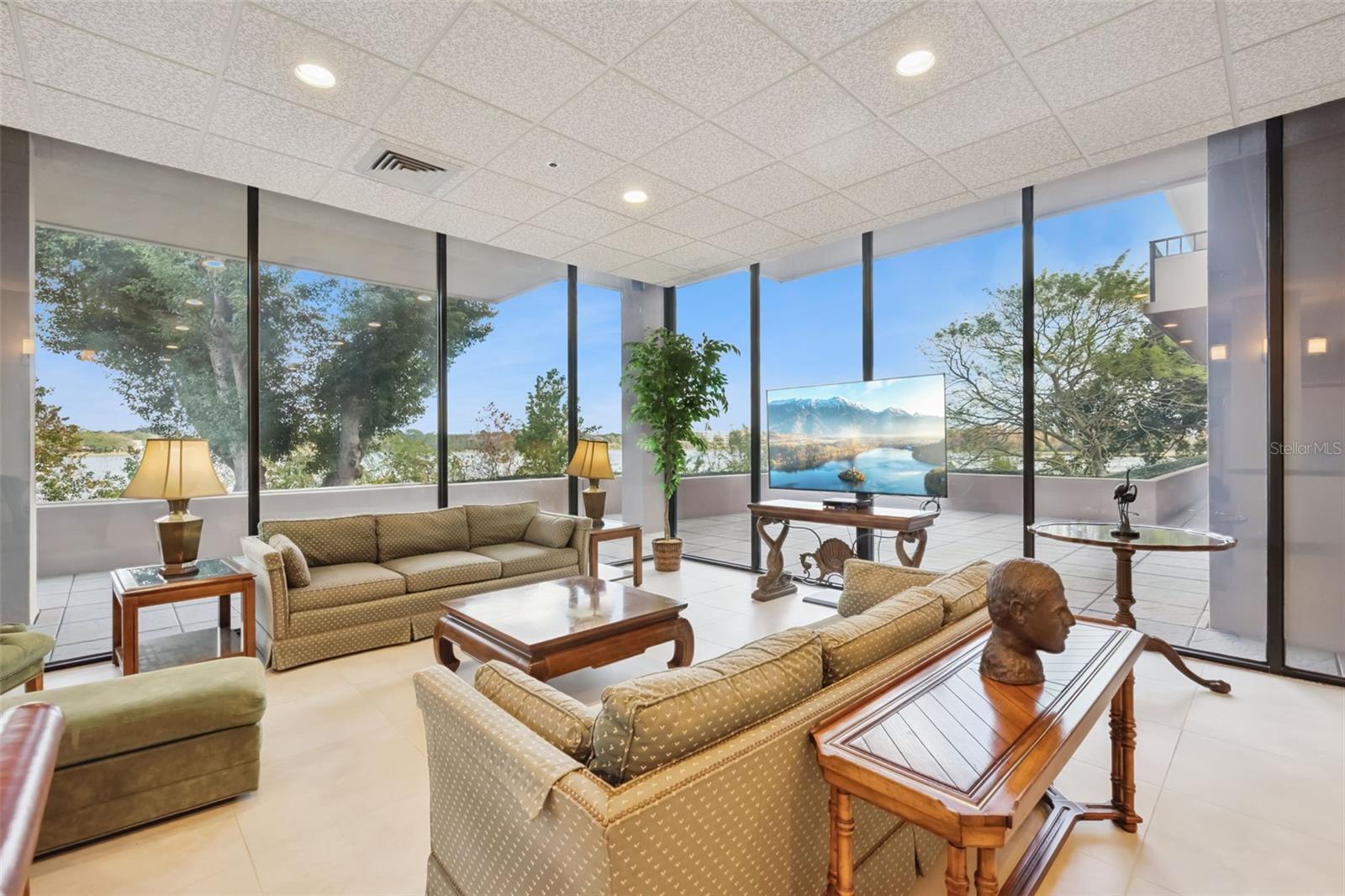 BAY VIEW RESERVE CONDO - Residential
