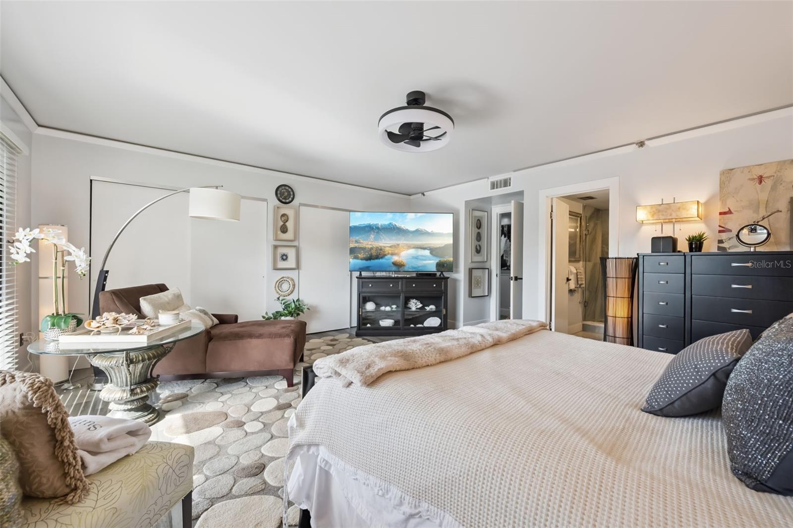 BAY VIEW RESERVE CONDO - Residential