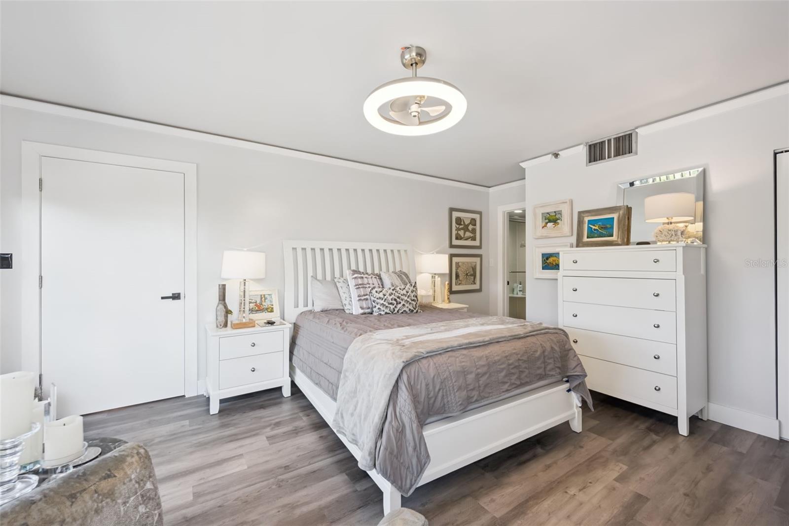 BAY VIEW RESERVE CONDO - Residential