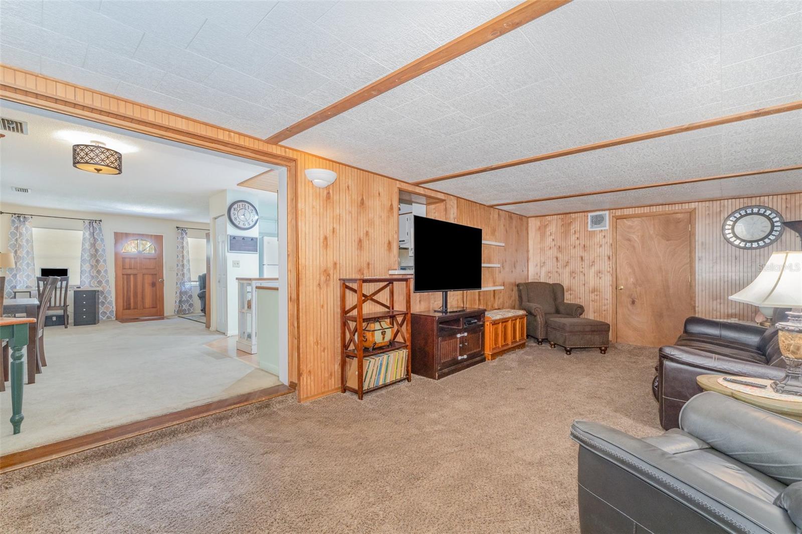 WILLISTON HIGHLANDS UNIT 1 - Residential